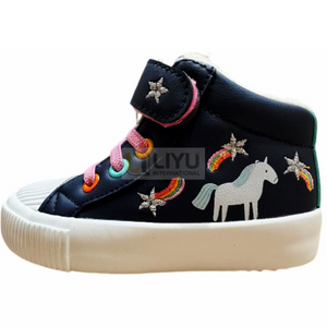 Children's Canvas Sneakers with Hook & Loop Closure – Lightweight Sports Shoes for Girls, Customizable Colors & Styles