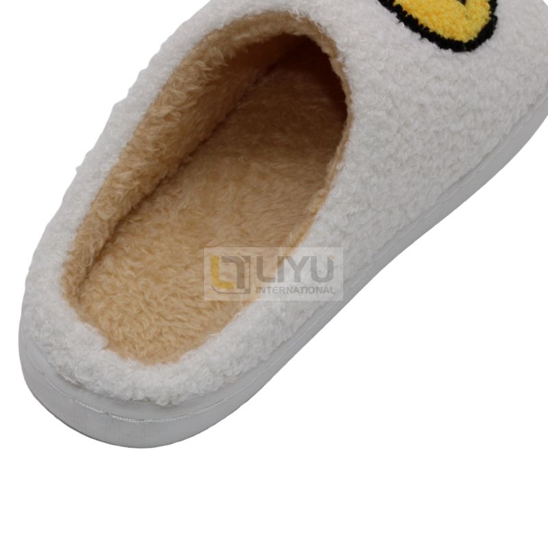 Adult Cotton Indoor Slipper Customized Winter Shoes Women's Indoor Slippers with Wool Lining for Winter Warmth